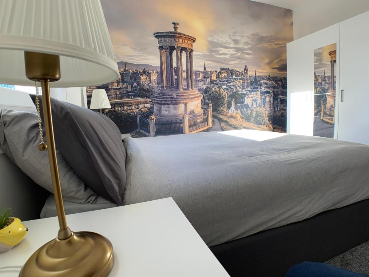 Maria- Bright And Modern City Center Apartment . Эдинбург Экстерьер фото